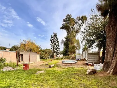 Se Vende Casa A Refaccionar Con Pileta - General Rodriguez