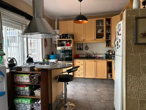 Depto Tipo Casa 4 ambientes con 1 baño