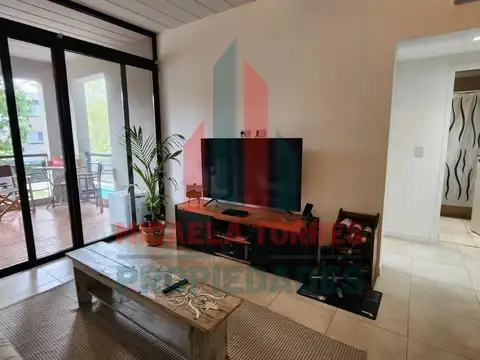 Carlos Calvo  Al 600 - Edificio