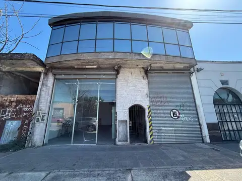 LOCAL CON GALPON Y OFICINAS