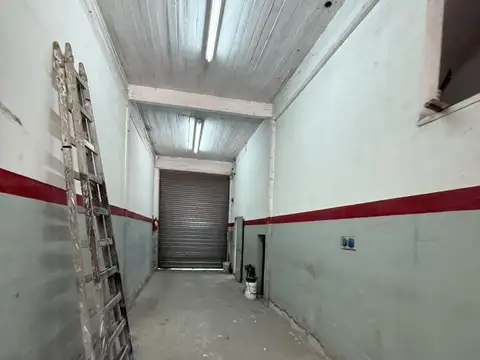 LOCAL CON GALPON Y OFICINAS