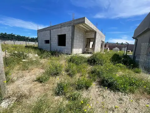TERRENO CON MEJORA,BELLA VISTA SUR