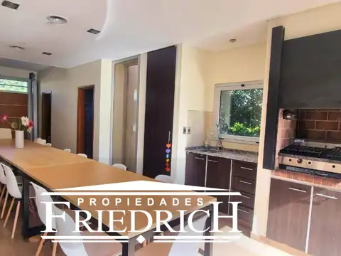 Casa en Venta de 4 dormitorios