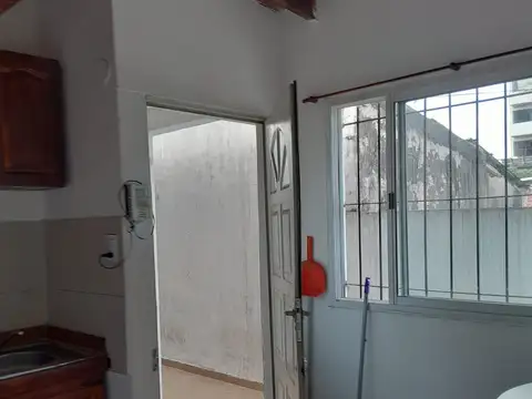 Av Pte. Illia 2800, Piso 1