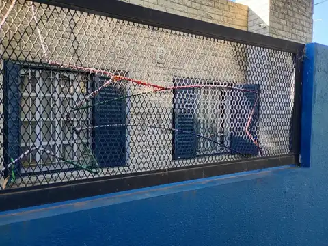 Casa 6 ambientes con 3 baños