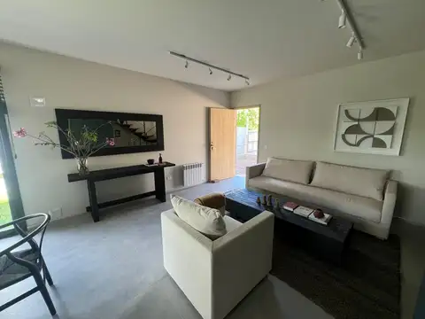 Depto Tipo Casa en Venta en Jardín Hipódromo, USD 272.000