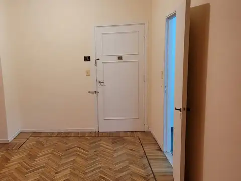Depto Tipo Casa en Alquiler de 3 ambientes