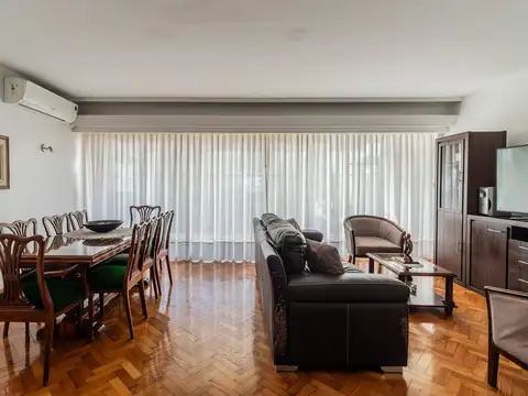 Venta semipiso 4amb al frente balcón cochera