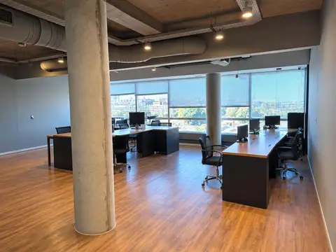 Oficina Monoambiente con 3 baños