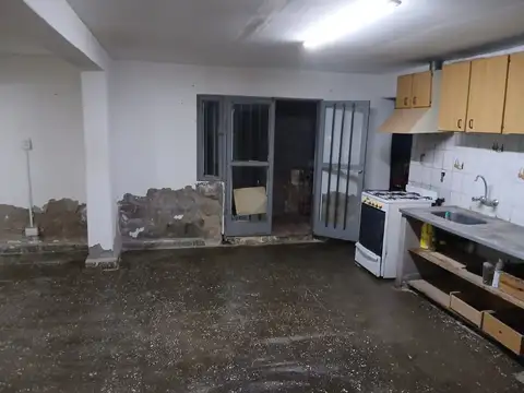 Venta casa interna Maipú- 3 ambientes