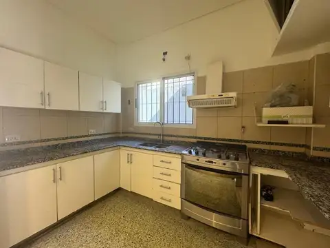 Casa en Alquiler 50 años