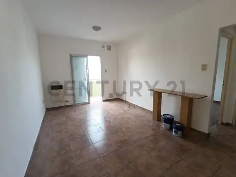 SE VENDE DEPTO CON TODOS LOS SERVICIOS EN RAFAELA