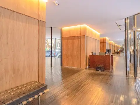 Ayacucho 2100, Piso 12