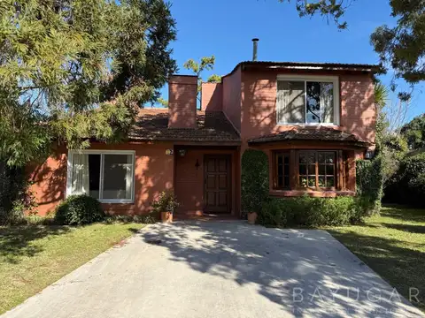 Venta Casa - Los Lagartos C.C - Sobre Lote de 1030 m2 - Pilar