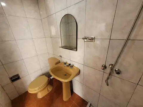 Depto Tipo Casa en Alquiler de Monoambiente