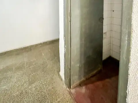 Local en Venta 40 años