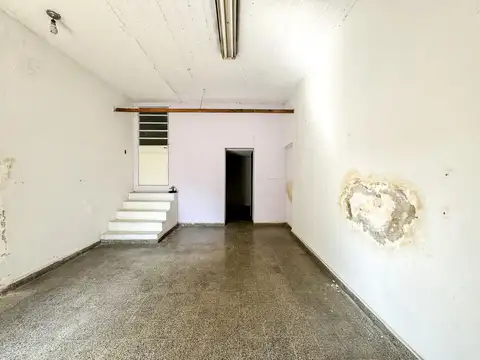 Local en Venta 55 años