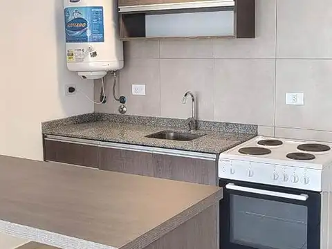 DEPARTAMENTO DE 1 AMB AL CONTRA FRENTE ABIERTO