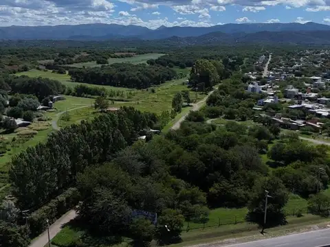 Terreno en Venta en Villa Catalina, Rio Ceballos