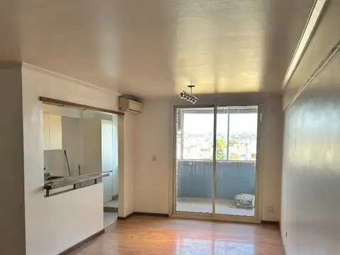 Departamento en Venta en Guemes, USD 94.500