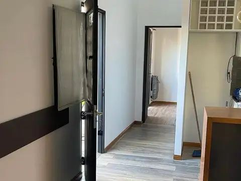 Depto Tipo Casa en Alquiler en Ituzaingo Norte, $ 800.000