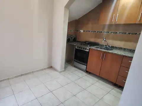 Depto Tipo Casa en Alquiler 10 años