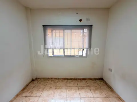 Depto Tipo Casa en Alquiler al Este