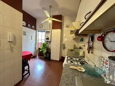 Departamento 4 ambientes con 2 baños