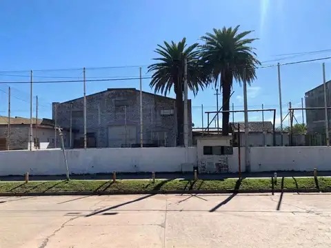 GALPON COMERCIAL Y CANCHAS CON TERRENO 25 DE MAYO