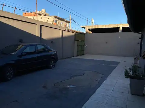 Simón Pérez al 6000