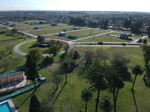 Terreno en Venta en Longchamps, USD 41.160