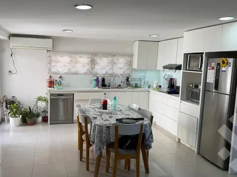 Casa en Venta en Neuquén, USD 230.000