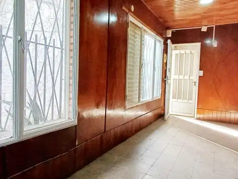 CASA DE PASILLO 2 DORM. CONSTITUCIÓN 344 ROSARIO. REBAJADO!