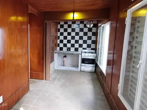 Constitución 300, Piso 00