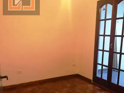 Casa en Venta en Castelar Norte, USD 155.000