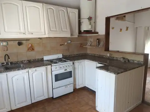 Alquiler PH Primer Piso, 3 Ambientes Chilavert