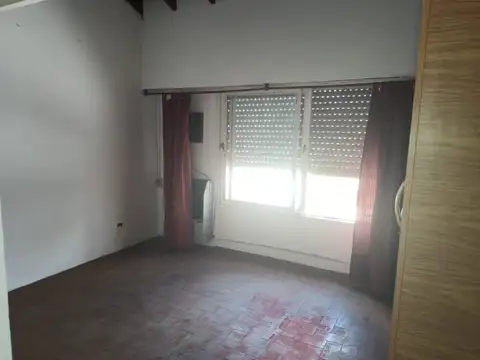 Depto Tipo Casa en Alquiler de 2 dormitorios