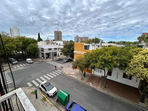 Departamento en Abasto