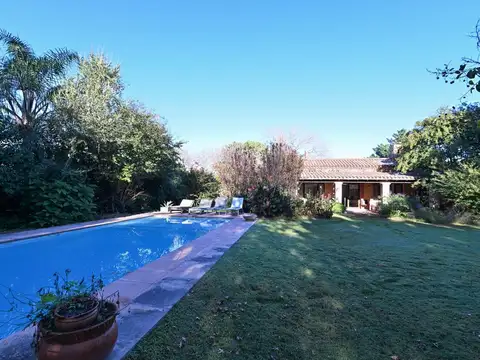 Casa en Venta de 5 dormitorios