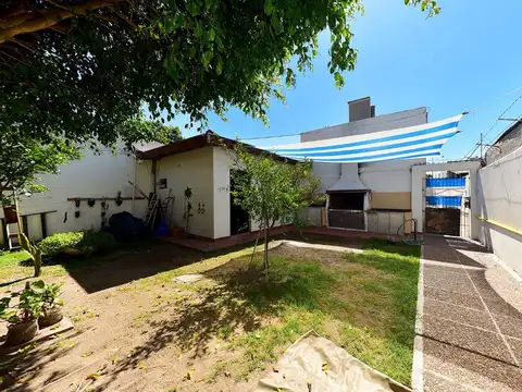 Venta PH 5 amb al fondo + depend Merlo Apto Credit