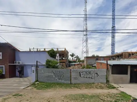 Terreno en Venta 33  mts Fondo