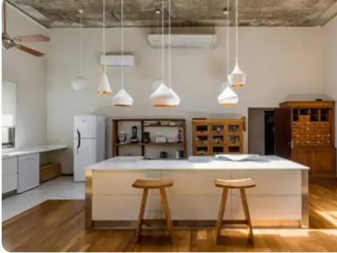VENTA CASA CHACRAS DEL `PARANA LIMA ZARATE 4 AMB LAGUNA Y PILETA 3,8HAS.