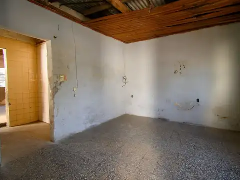 José María Zuviría 3900