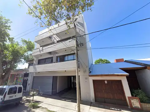 DEPARTAMENTO EN VENTA ZARATE