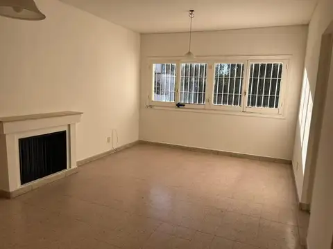 COCUCCI INMOBILARIA VENDE casa en Quinta Seccion