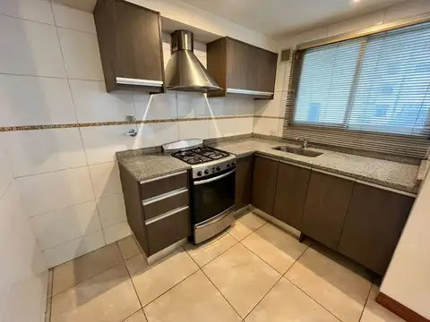 Departamento en Alquiler en Plaza Mitre, $ 790.000