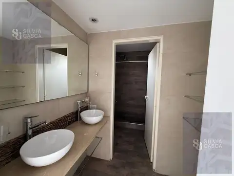 Depto Tipo Casa en Venta 50 años