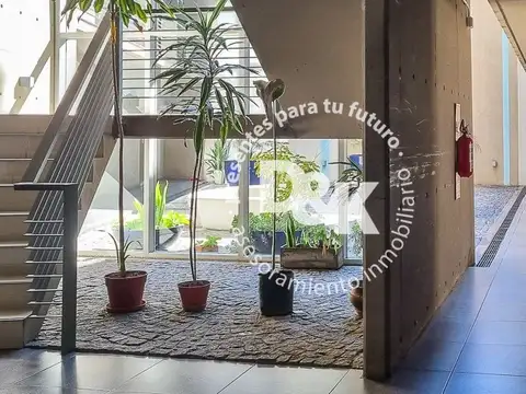 Departamento en venta c/ cochera en Victoria