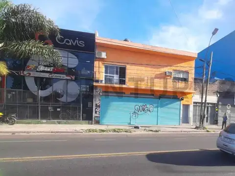 Av. Rivadavia 21200, Piso 0