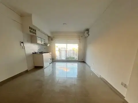 San Pedrito 300, Piso 8